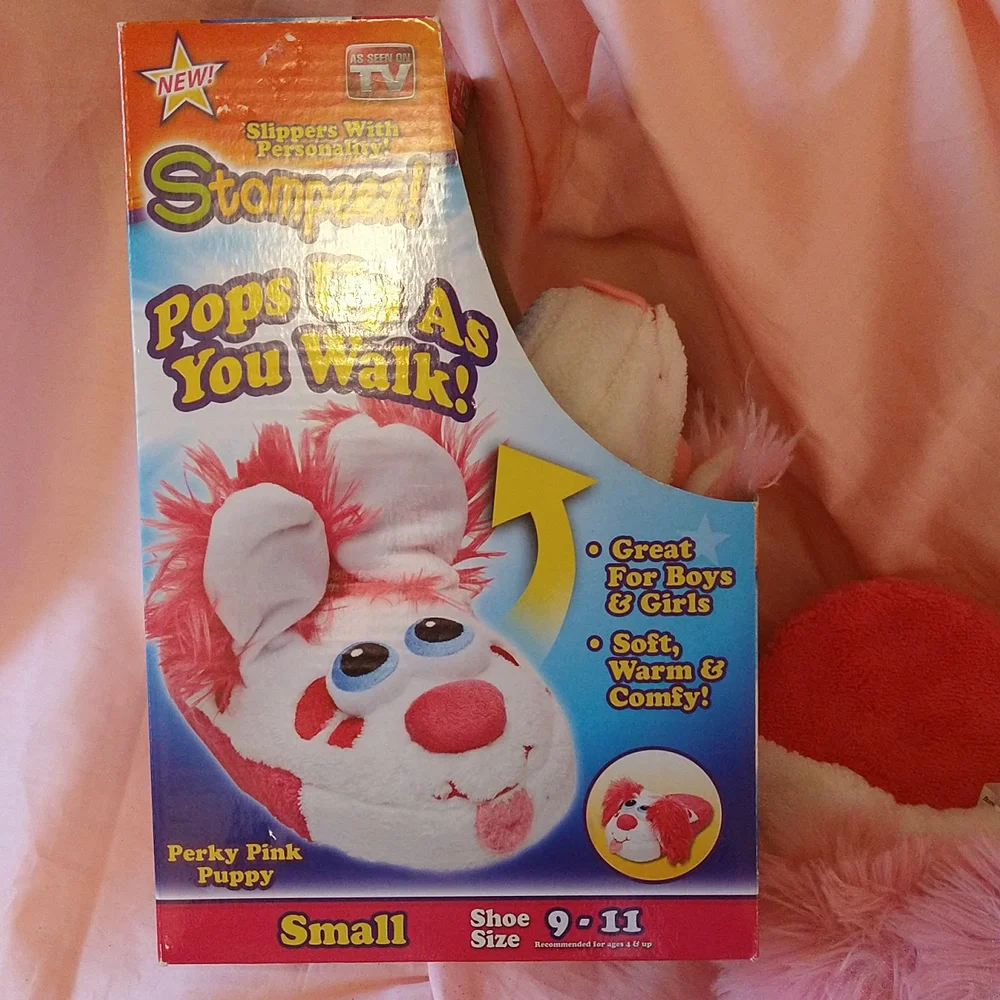 NIB Stompeez kids slippers Sz Small 9-11